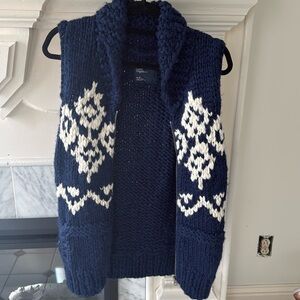 Vintage American Eagle chunky knit sweater vest.